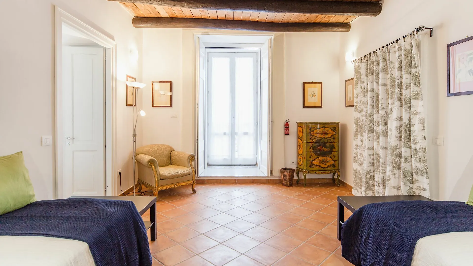 Palazzo Marigliano - Rooms & Suites Neapel Gasthof